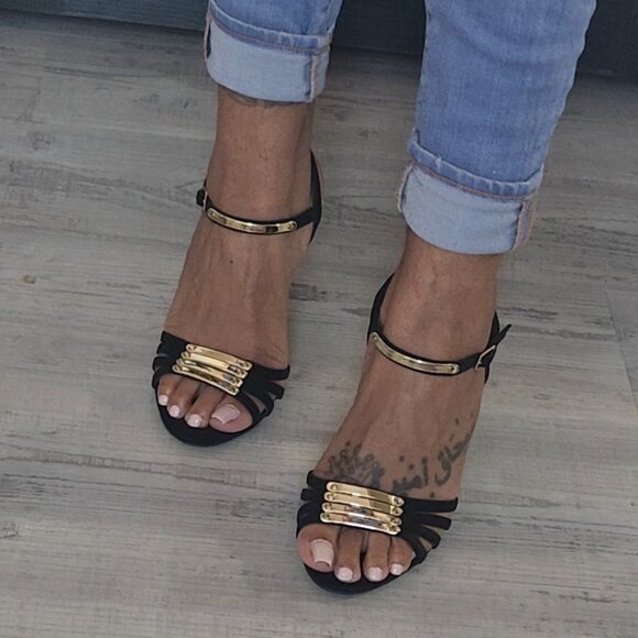 Black and Gold Strappy Open Toe Heels Size 8 - Picture 4 of 7
